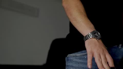 JULiUS   online show from October 12, 5:23 pm