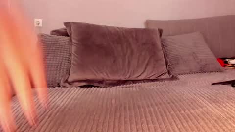 Snapshot of jullia_moor chatting on September 13, 2:33 am jullia_moor online show from September 13, 2:33 am