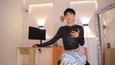 Snapshot of jullian_ricci chatting on April 2, 10:07 pm jullian online show from April 2, 10:07 pm