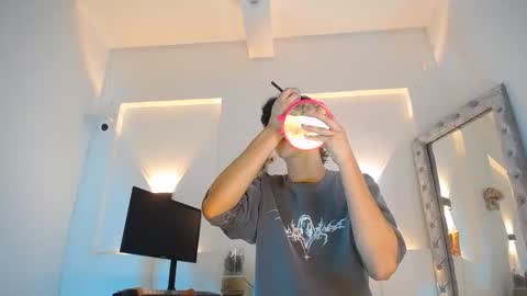 Snapshot of jullian_ricci chatting on April 22, 8:43 pm jullian online show from April 22, 8:43 pm
