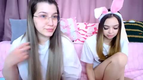 DoubleCherry online show from April 5, 6:10 am