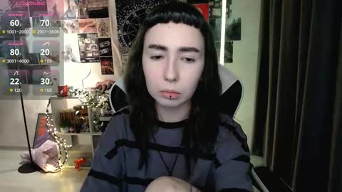 Baroness Von Cringe online show from November 8, 3:56 pm