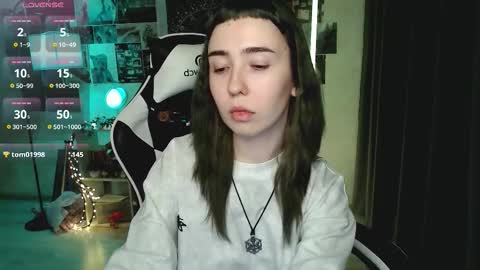 Baroness Von Cringe online show from December 14, 5:51 pm