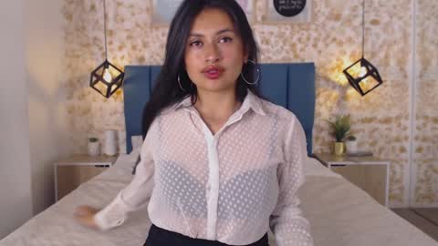 Julietha  online show from December 12, 8:32 pm