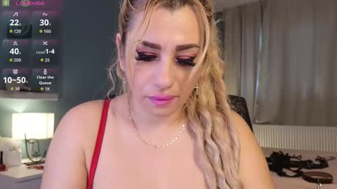 Julya Mistress online show from October 10, 6:56 am