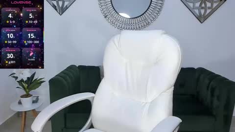 July Adams online show from January 6, 5:33 am