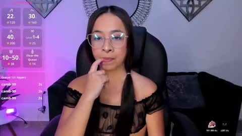 July Adams online show from February 1, 5:06 am