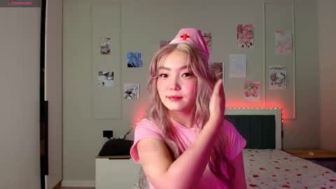 Snapshot of junamiin chatting on December 15, 7:18 pm Kira online show from December 15, 7:18 pm