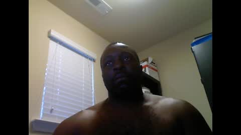 Snapshot of junbug8812 chatting on December 10, 1:22 pm junbug8812 online show from December 10, 1:22 pm