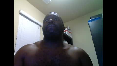 Snapshot of junbug8812 chatting on January 20, 6:31 am junbug8812 online show from January 20, 6:31 am