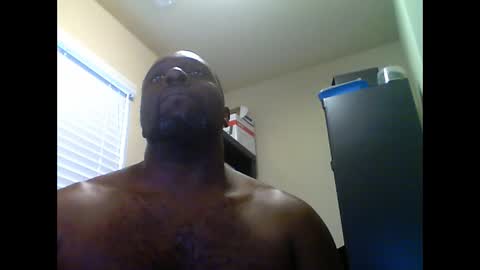 Snapshot of junbug8812 chatting on January 30, 1:21 pm junbug8812 online show from January 30, 1:21 pm