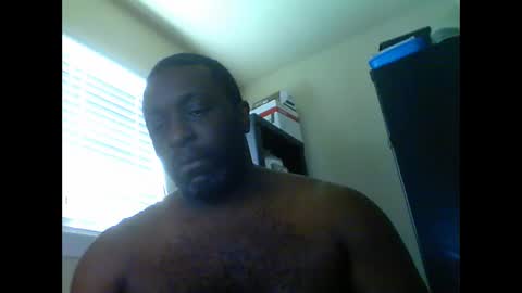 Snapshot of junbug8812 chatting on February 3, 3:50 pm junbug8812 online show from February 3, 3:50 pm