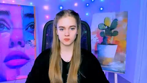 junewoods online show from February 18, 7:15 am