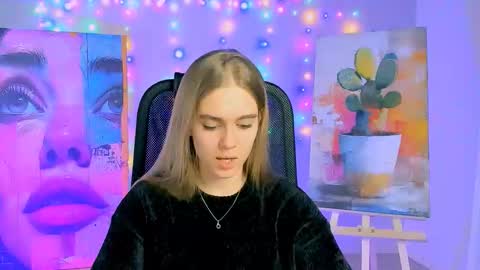 junewoods online show from February 24, 7:17 am