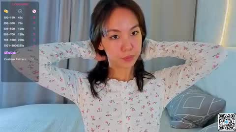 Bella online show from September 26, 6:23 pm