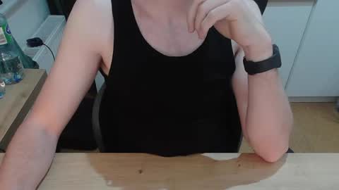 junk2711 online show from April 8, 6:46 am