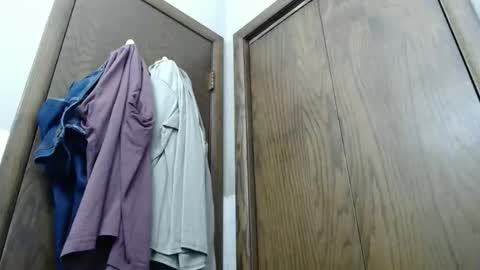 Snapshot of junk_yard_dog chatting on February 22, 4:27 pm Dave online show from February 22, 4:27 pm