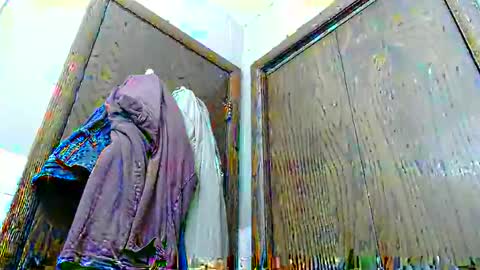 Snapshot of junk_yard_dog chatting on February 24, 2:59 pm Dave online show from February 24, 2:59 pm