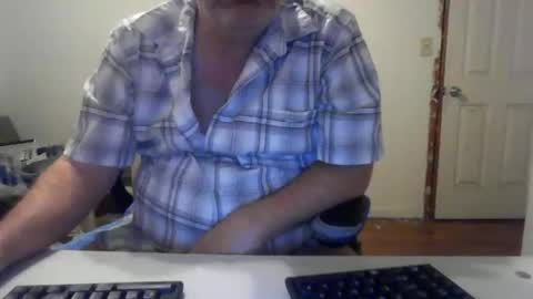 junkhp1 online show from June 8, 10:26 am