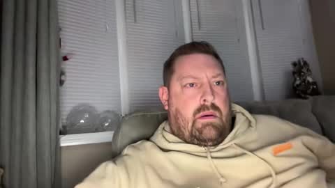 Junky online show from December 1, 4:40 pm