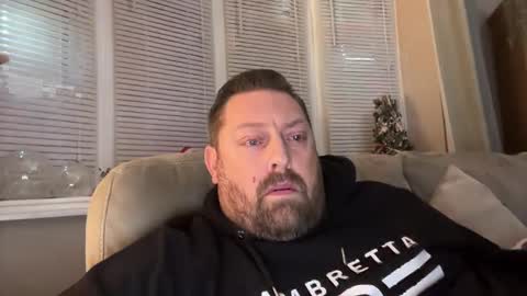 Junky online show from December 17, 8:10 pm