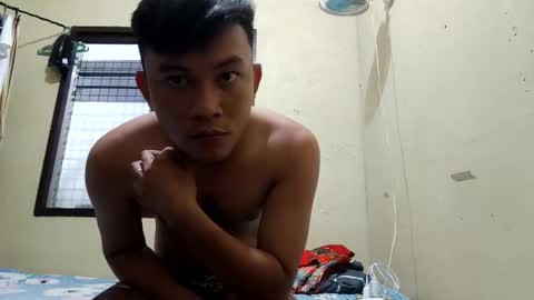 Snapshot of junz6969 chatting on October 23, 6:13 am junz6969 online show from October 23, 6:13 am