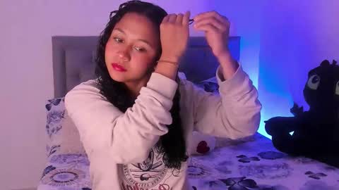  viviana  sasha  online show from October 14, 3:35 pm