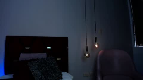 Snapshot of jupiterfoxxxx chatting on December 21, 12:16 pm Jupiter Fox online show from December 21, 12:16 pm