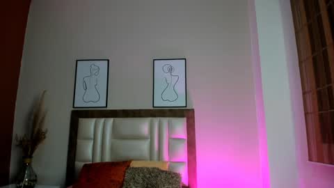 Snapshot of jupiterfoxxxx chatting on January 10, 11:43 am Jupiter Fox online show from January 10, 11:43 am