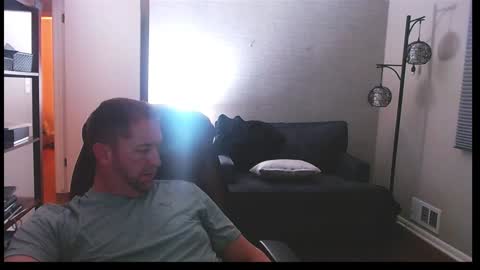 Snapshot of jusbeaz8722 chatting on December 28, 6:06 am JustnSide Unexxst online show from December 28, 6:06 am