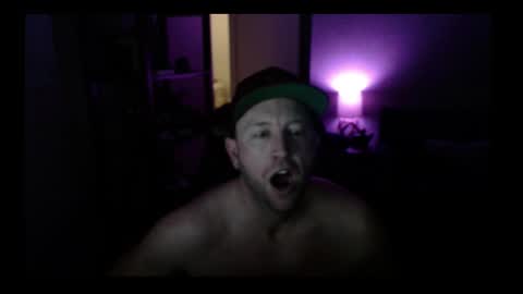 Snapshot of jusbeaz8722 chatting on March 7, 10:02 am JustnSide Unexxst online show from March 7, 10:02 am