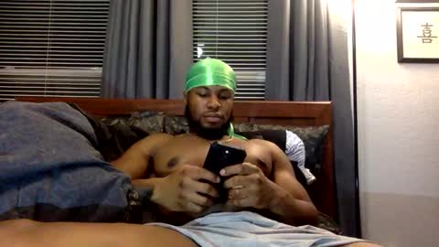 Snapshot of jusgetright chatting on October 30, 2:35 am jusgetright online show from October 30, 2:35 am