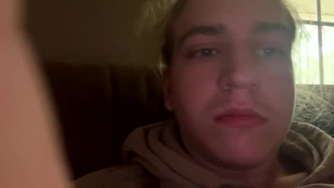 Snapshot of jusme_1218 chatting on December 3, 6:06 pm jusme_1218 online show from December 3, 6:06 pm