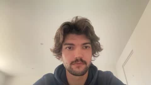 just_a_guy_with_a_big_cock online show from October 22, 8:47 am