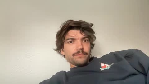 just_a_guy_with_a_big_cock online show from October 28, 9:13 am