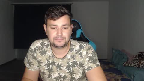 Alex online show from December 2, 9:28 pm