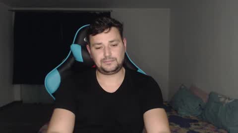 Alex online show from December 6, 7:01 pm