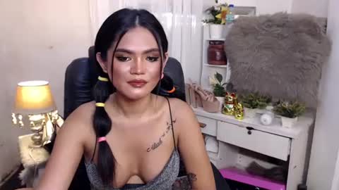 MY IG aleahgomez17 online show from December 10, 10:38 am
