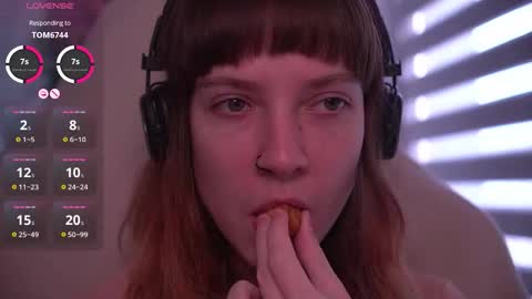 Julia online show from October 27, 8:18 am