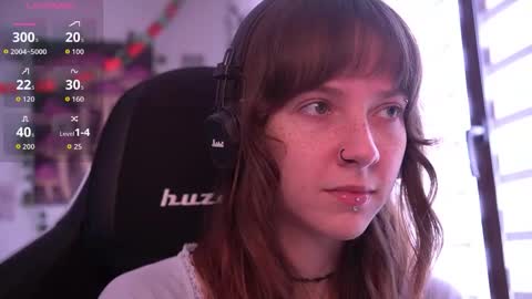 Snapshot of just_busking chatting on February 25, 10:03 am Julia online show from February 25, 10:03 am