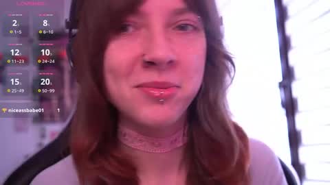 Snapshot of just_busking chatting on March 21, 9:58 am Julia online show from March 21, 9:58 am