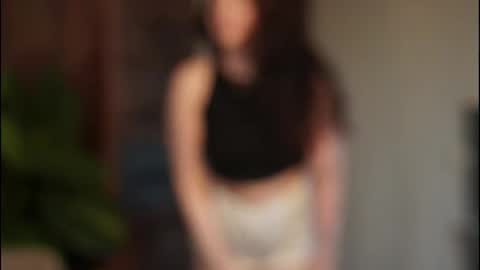 just_dakota_ online show from March 28, 7:52 am