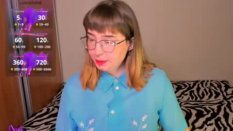 Snapshot of just_fucked chatting on November 6, 3:51 am Nika and Mark online show from November 6, 3:51 am