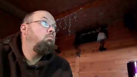 just_hangin_around online show from November 3, 2:07 pm