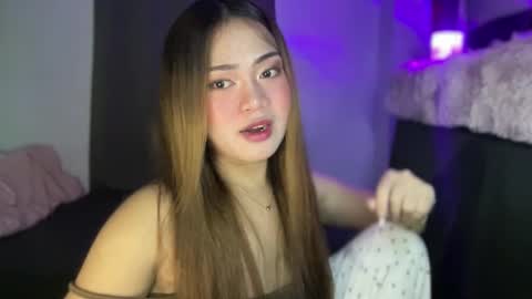 just_julia21 online show from May 26, 2:07 am
