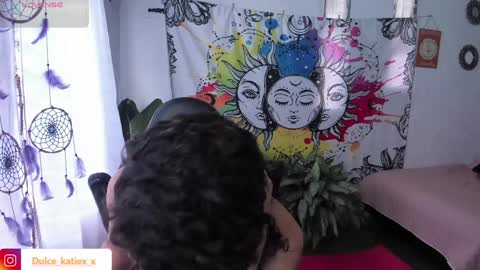 Snapshot of just_katiex chatting on February 6, 9:38 pm Sofia online show from February 6, 9:38 pm