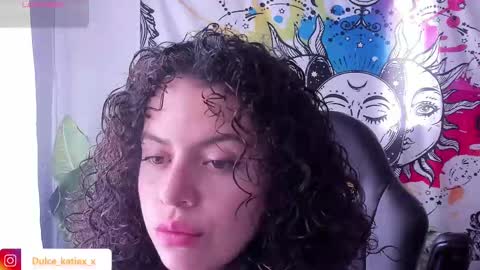 Snapshot of just_katiex chatting on February 18, 6:04 pm Sofia online show from February 18, 6:04 pm