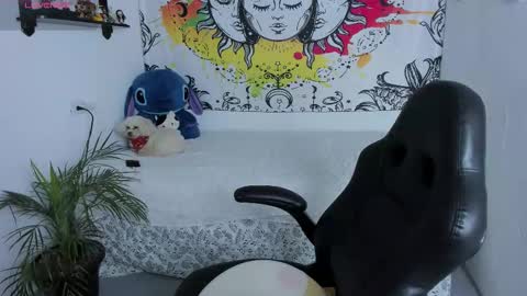 Sofia online show from December 5, 12:25 pm