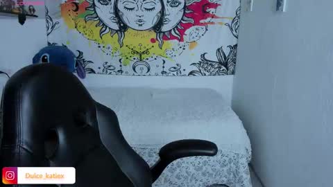 Sofia online show from December 13, 8:04 pm