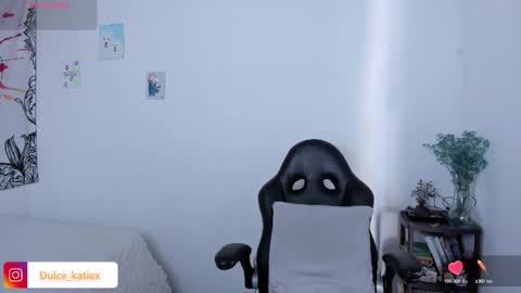 Sofia online show from March 3, 6:14 pm